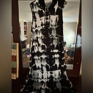 Black and White Tie-Dye Maxi Dress